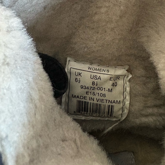 Palladium Shearling Lined Foldover Pampa Leather Boots - Picture 8 of 10